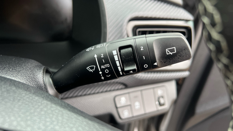 Kia Stonic 1.0T GDi 48V 98 GT-Line S 5dr DCT Petrol Estate